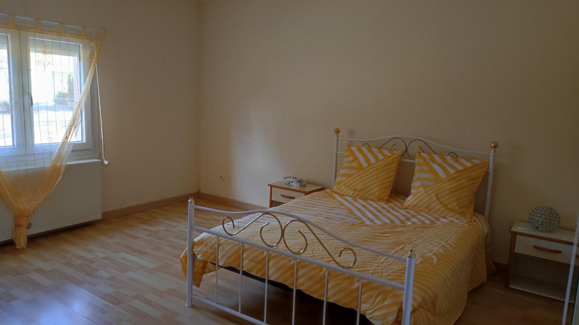 Appartement Independant Prive Mathay Exterior photo